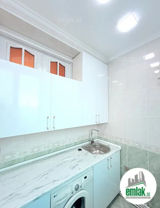 Satılır 3 otaqlı yeni tikili 85 m²