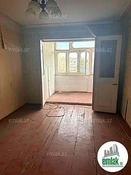 Satılır 3 otaqlı köhnə tikili 80 m² — Bakı 3 otaq 80.00 m²