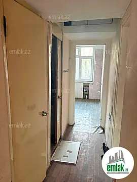 Satılır 3 otaqlı köhnə tikili 80 m²