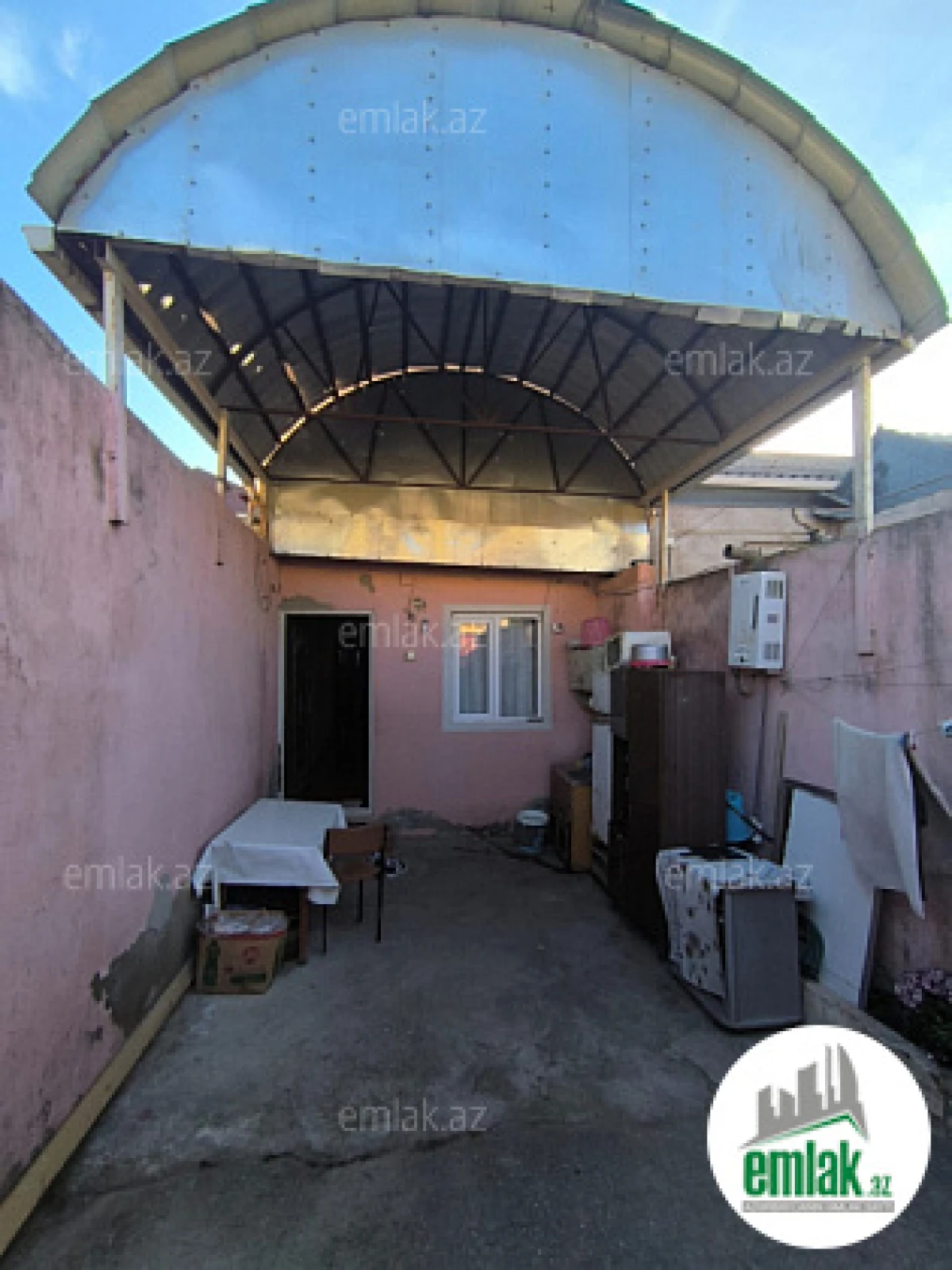 Satılır 2 otaqlı həyət evi 50 m²