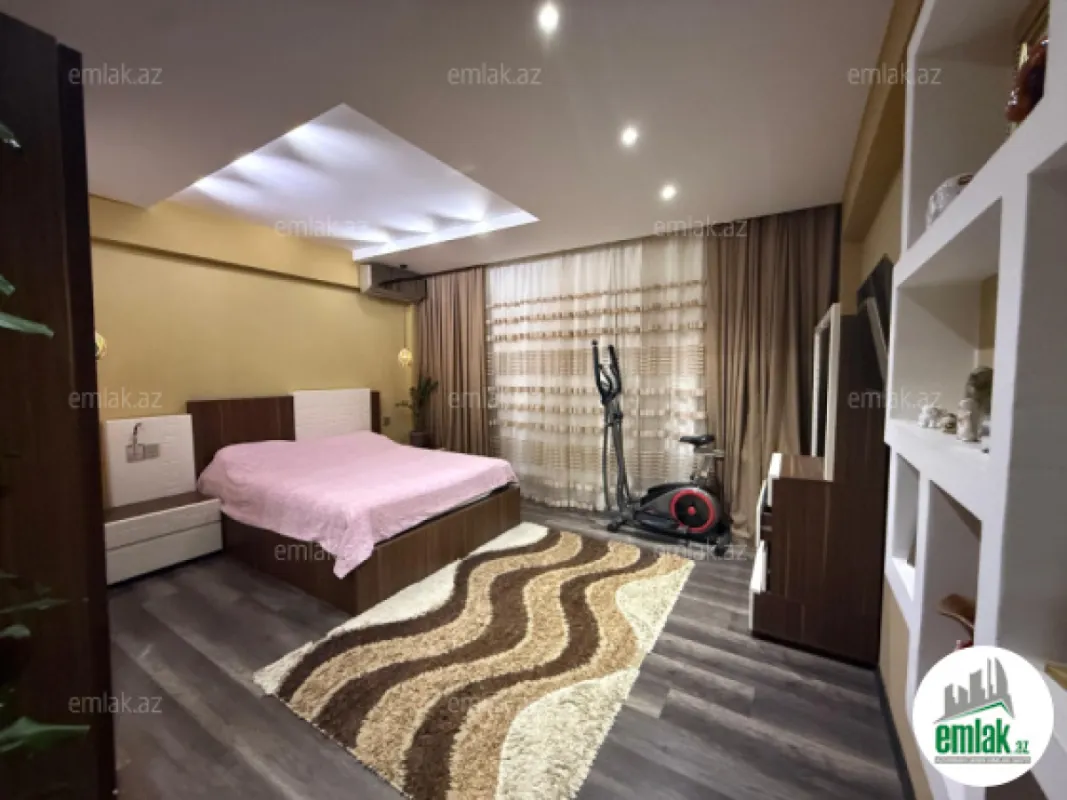 Satılır 2 otaqlı yeni tikili 100 m²