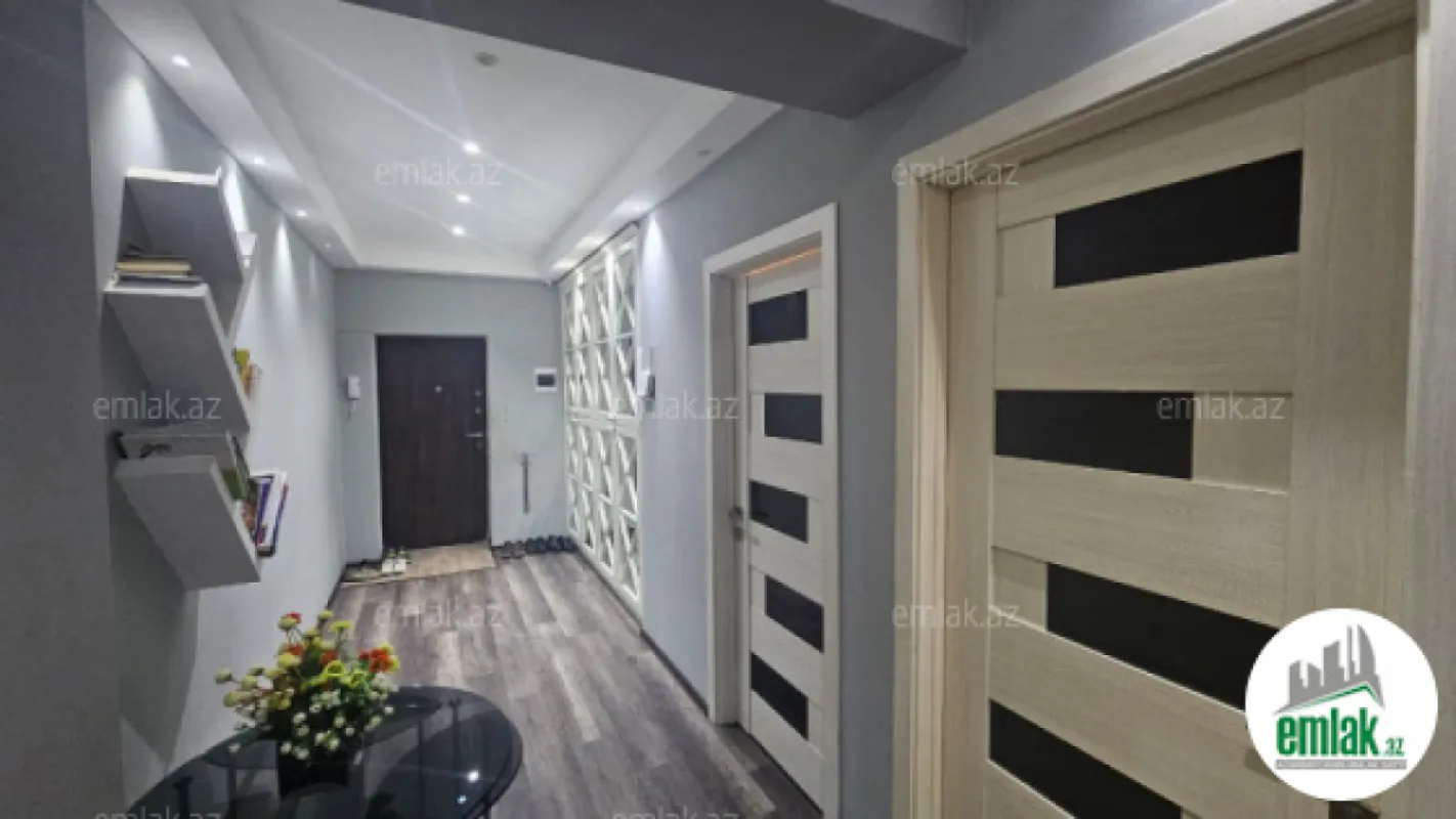 Satılır 2 otaqlı yeni tikili 100 m²