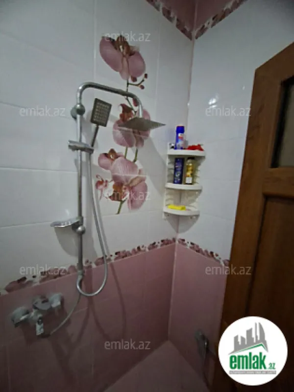 Satılır 2 otaqlı yeni tikili 60 m²