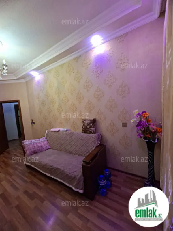 Satılır 2 otaqlı yeni tikili 60 m²