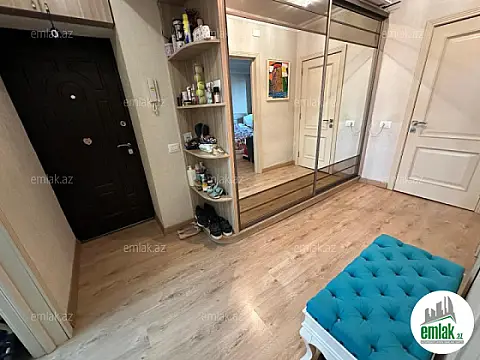 Satılır 2 otaqlı köhnə tikili 72 m²