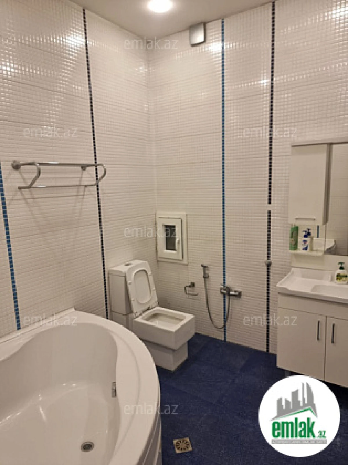 Satılır 3 otaqlı yeni tikili 101 m²