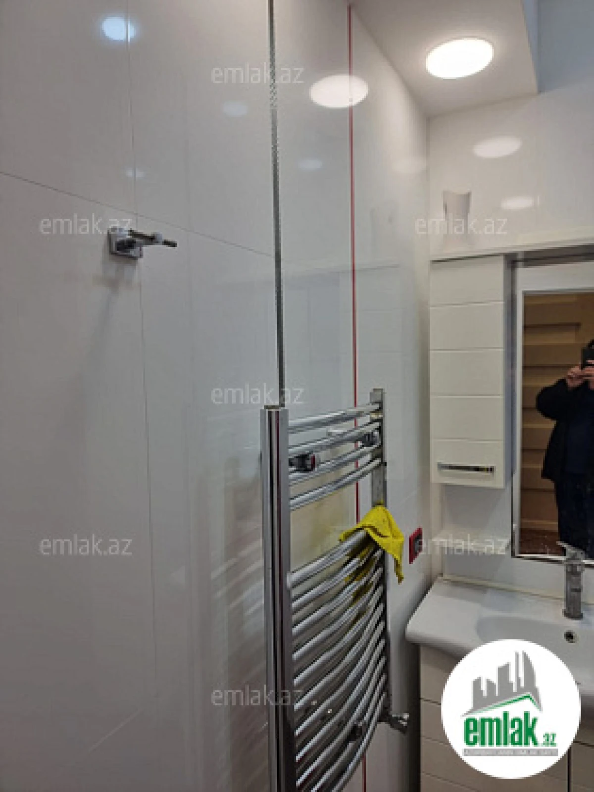 Satılır 3 otaqlı yeni tikili 101 m²