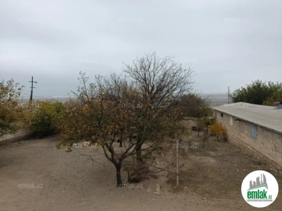 Satılır 3 otaqlı obyekt 12000 m²