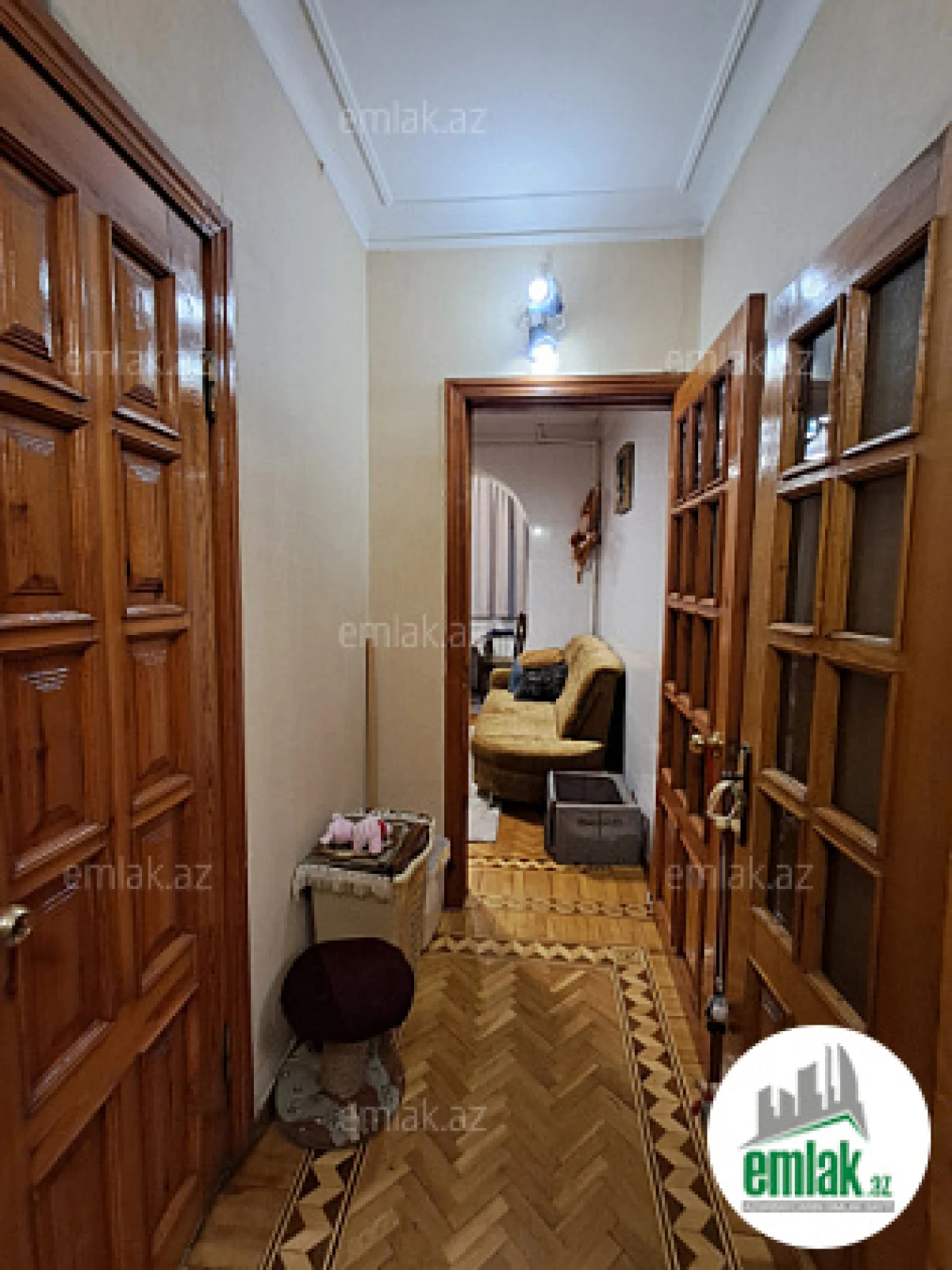 Satılır 3 otaqlı köhnə tikili 80 m²