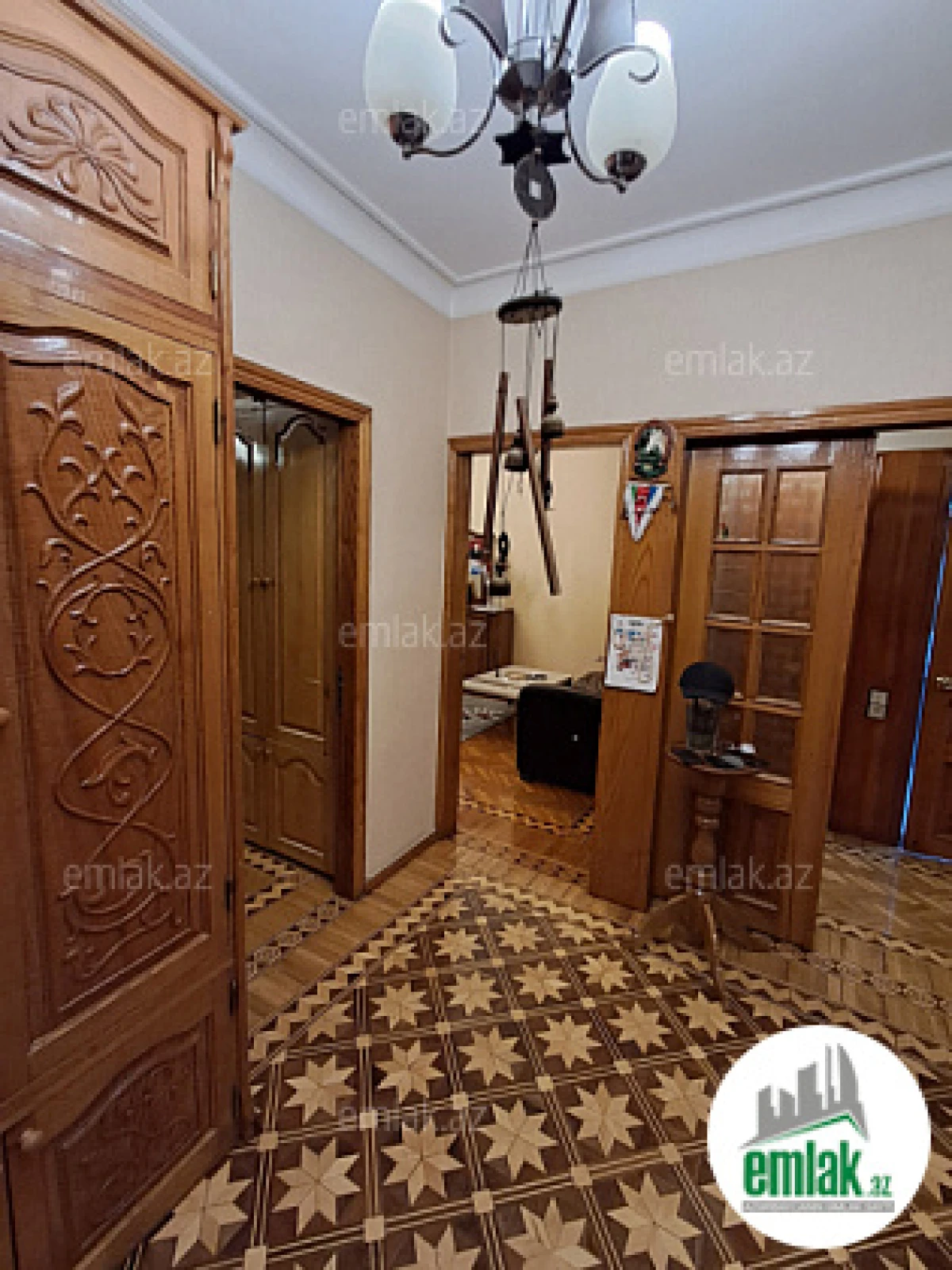 Satılır 3 otaqlı köhnə tikili 80 m²