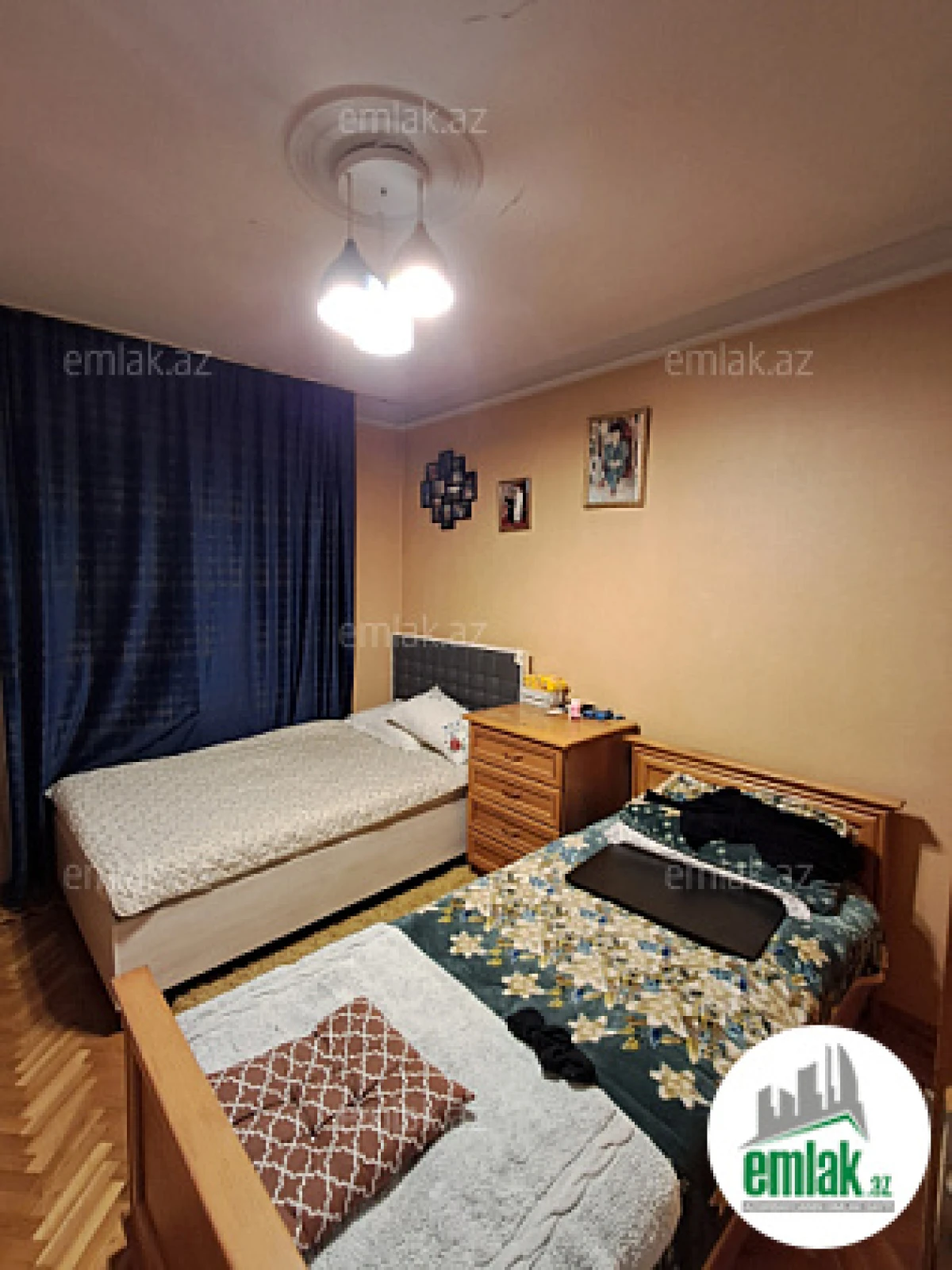 Satılır 3 otaqlı köhnə tikili 80 m²