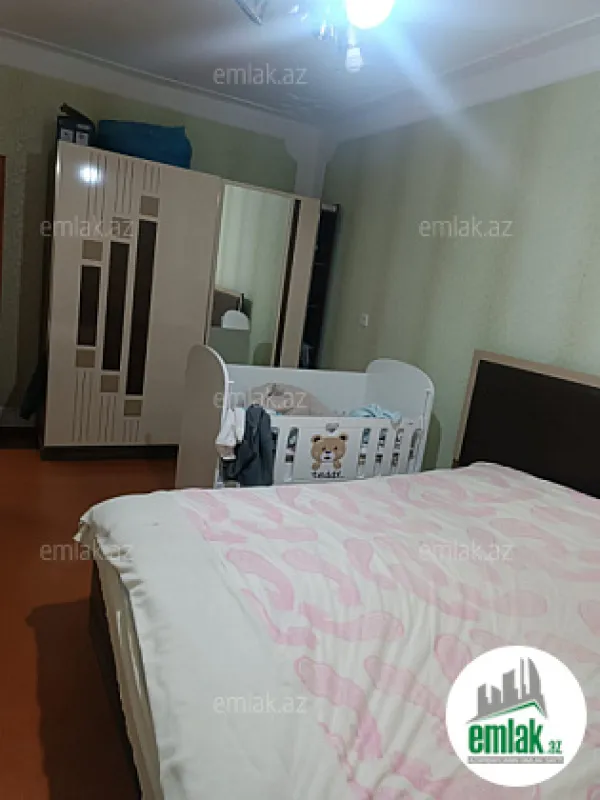 Satılır 3 otaqlı köhnə tikili 69 m²