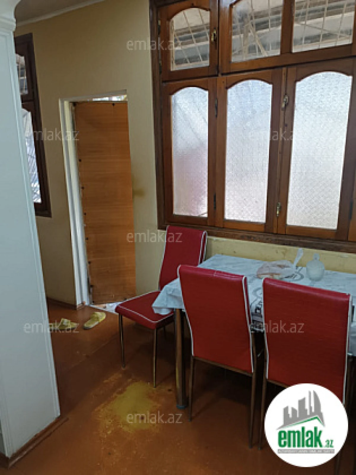 Satılır 3 otaqlı köhnə tikili 69 m²