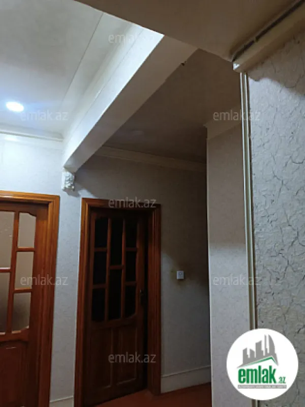 Satılır 3 otaqlı köhnə tikili 69 m²