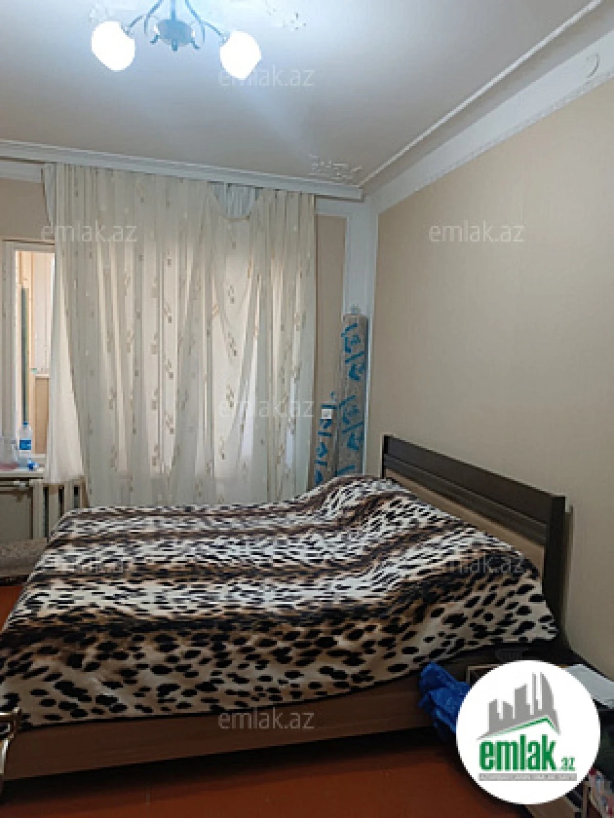 Satılır 3 otaqlı köhnə tikili 69 m²