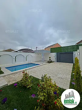 Satılır 4 otaqlı mənzil 150 m²