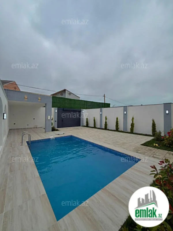 Satılır 4 otaqlı mənzil 150 m²