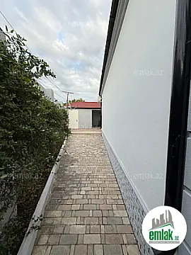 Satılır 5 otaqlı həyət evi 142 m²