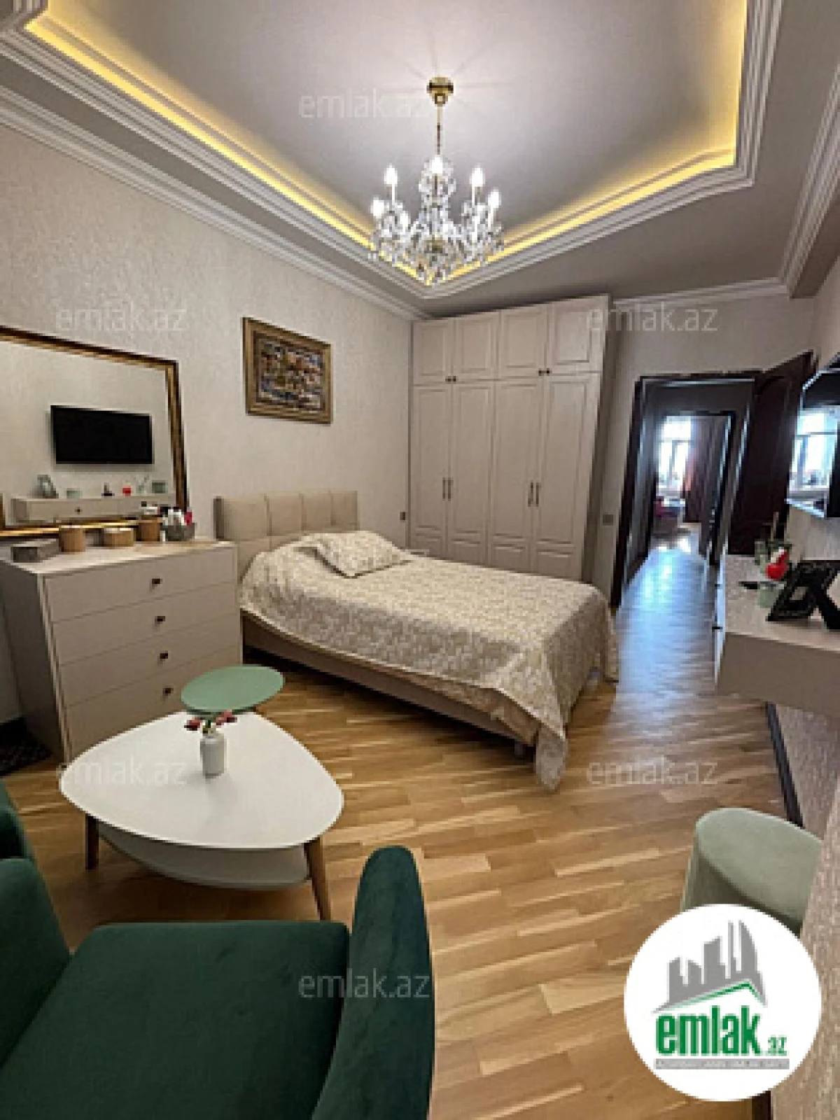 Satılır 4 otaqlı yeni tikili 165 m²