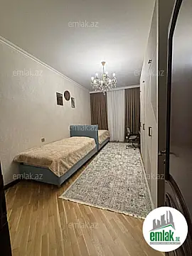 Satılır 4 otaqlı yeni tikili 165 m²