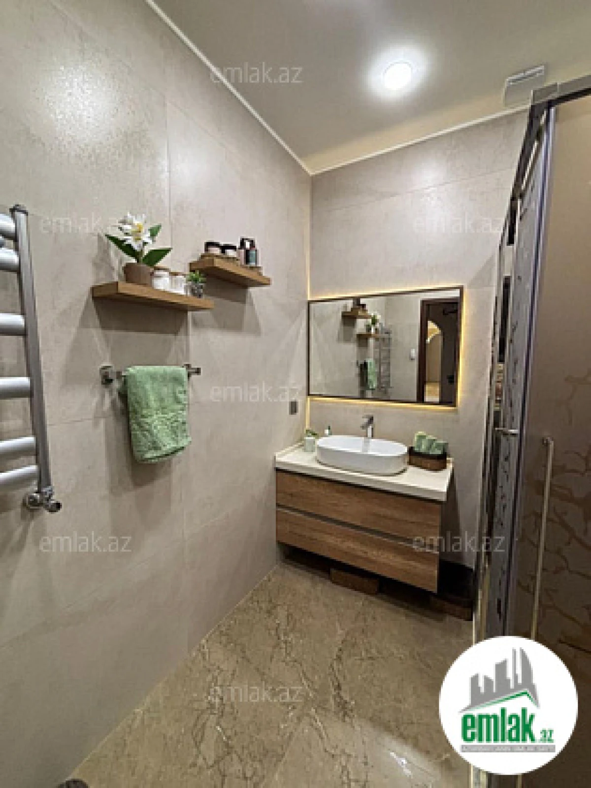 Satılır 4 otaqlı yeni tikili 165 m²