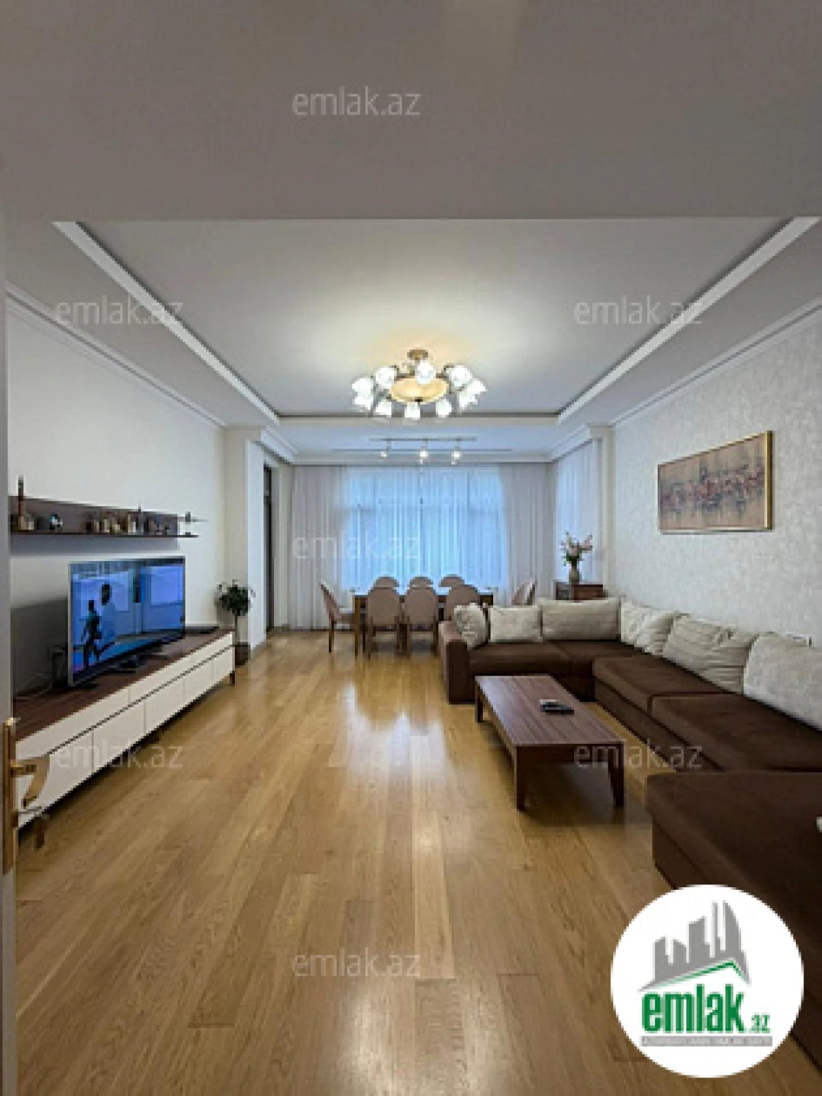 Satılır 3 otaqlı yeni tikili 130 m²