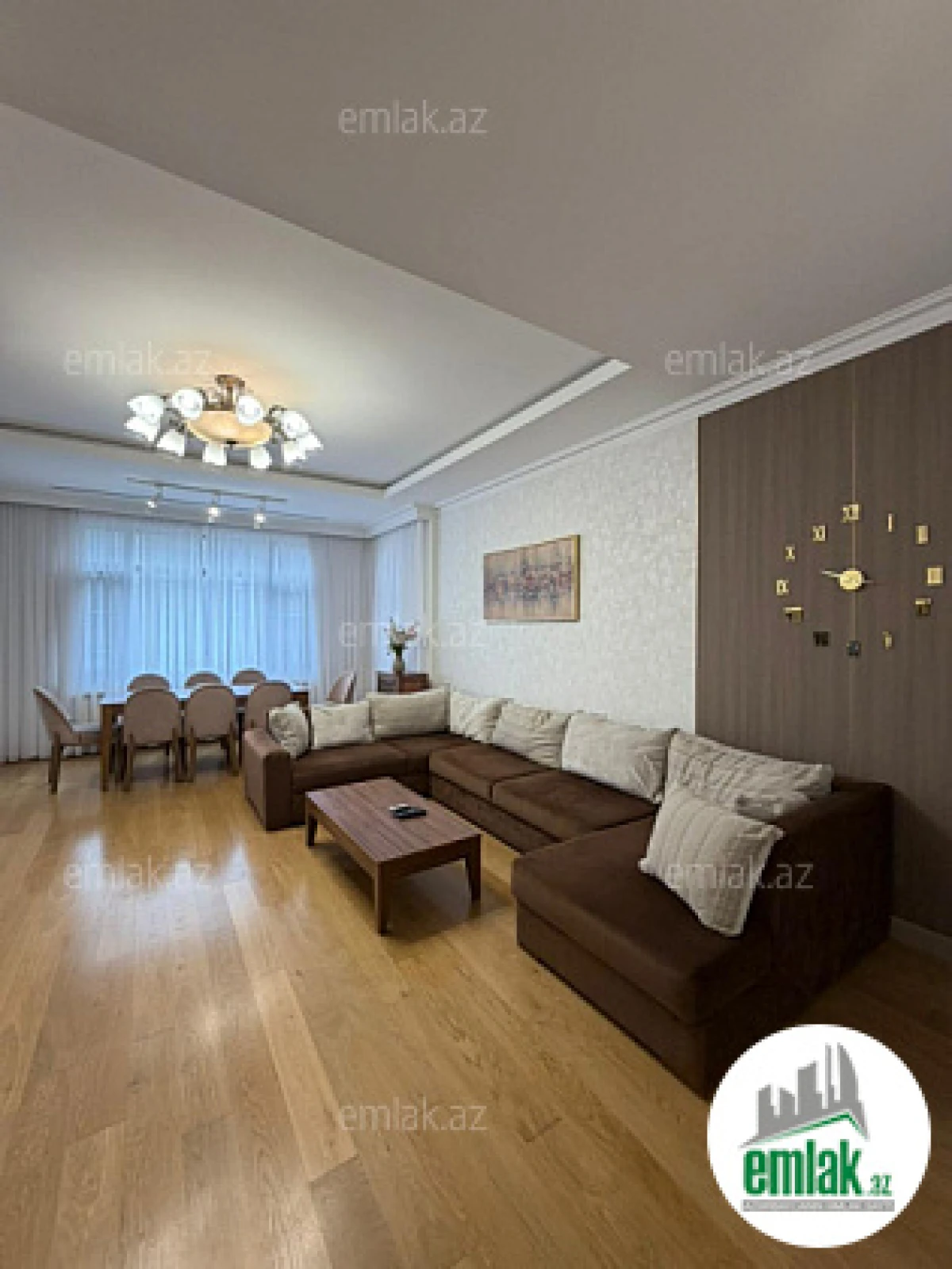 Satılır 3 otaqlı yeni tikili 130 m²