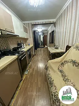 Satılır 4 otaqlı köhnə tikili 90 m²