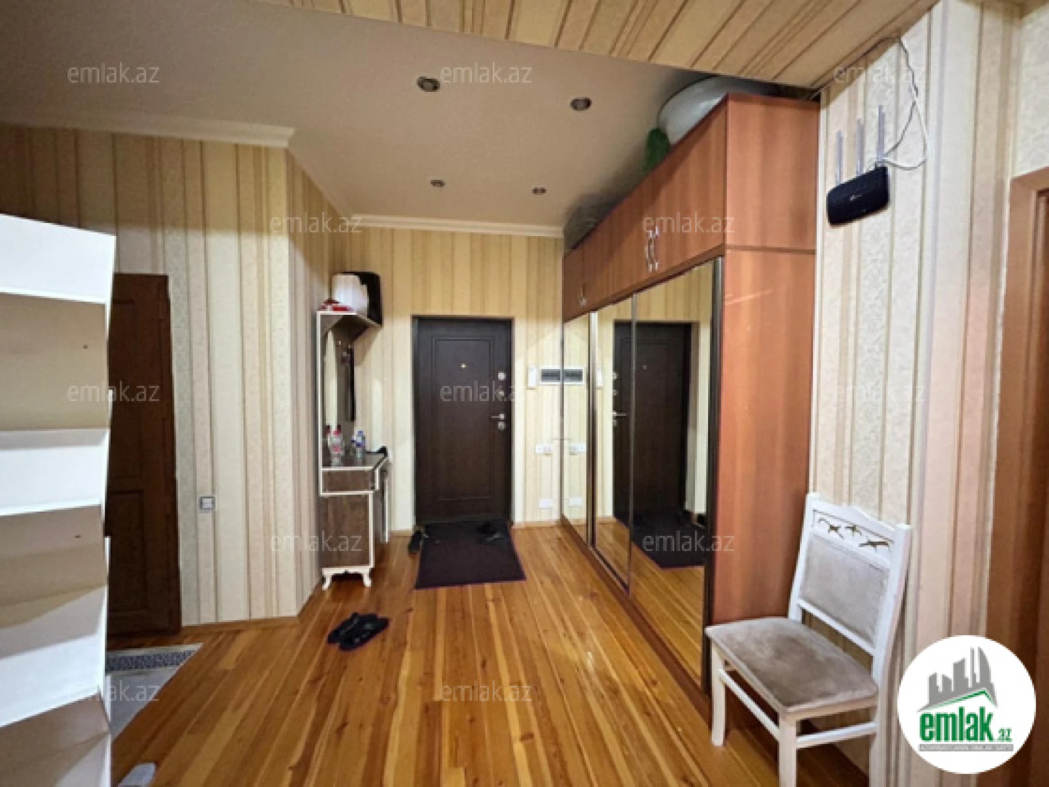 Satılır 2 otaqlı yeni tikili 92 m²