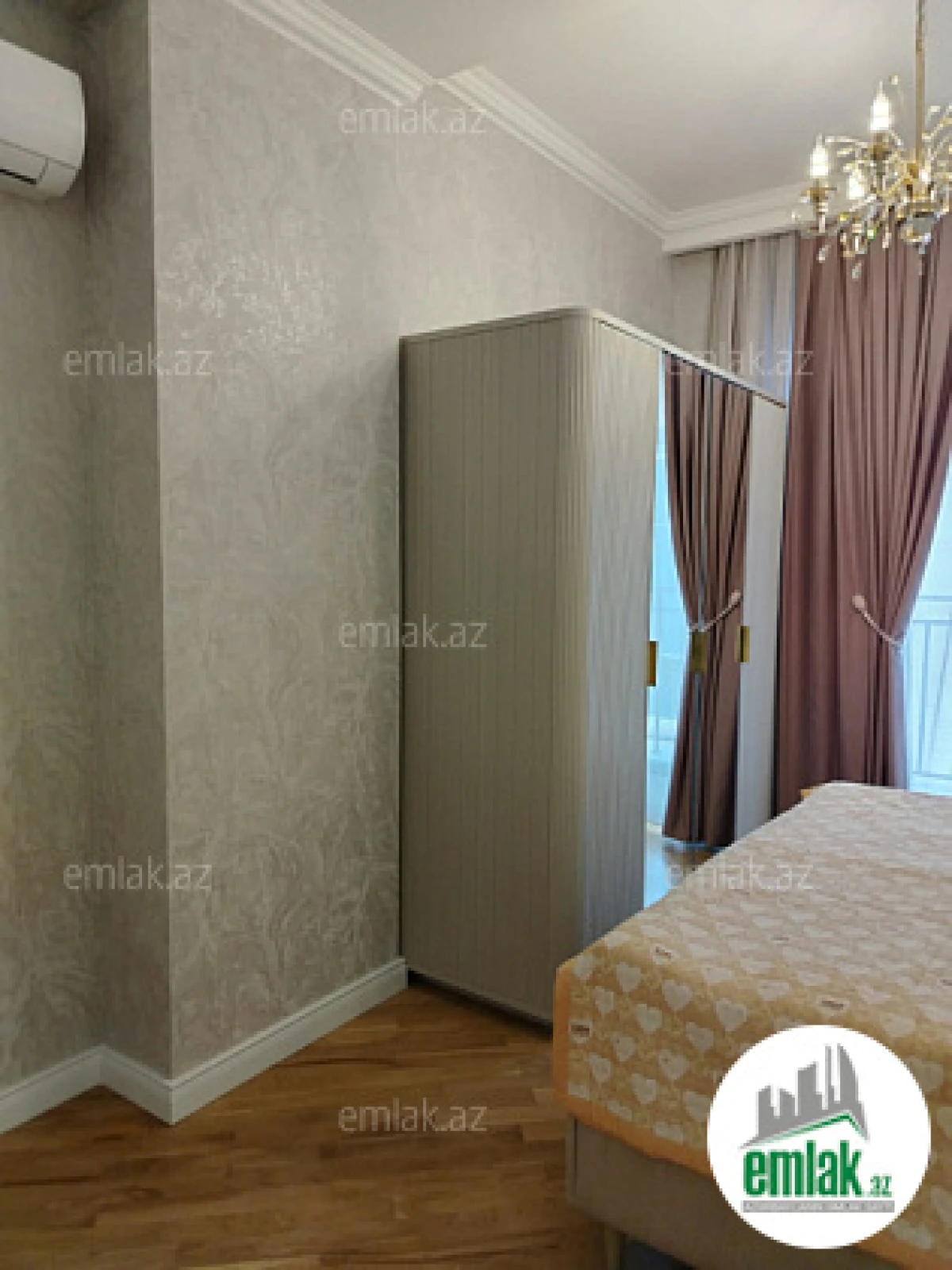 Satılır 3 otaqlı yeni tikili 102 m²