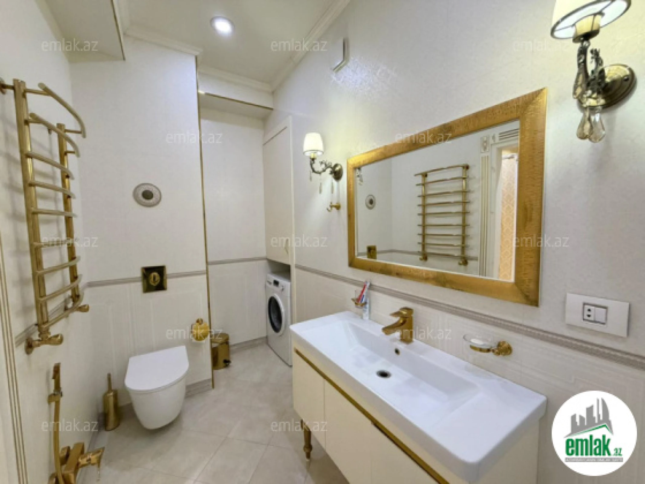 Satılır 3 otaqlı yeni tikili 158 m²