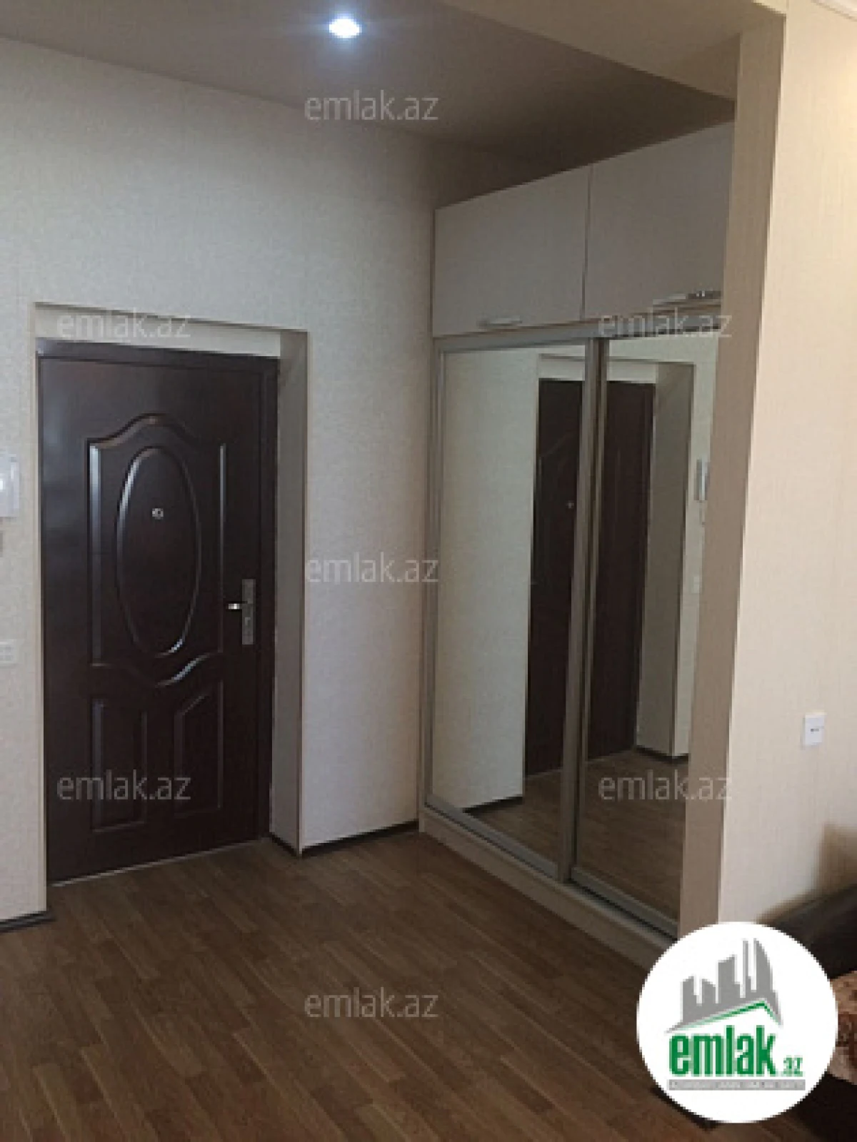 Satılır 2 otaqlı yeni tikili 57 m²