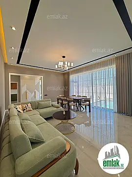 Satılır 4 otaqlı mənzil 180 m²