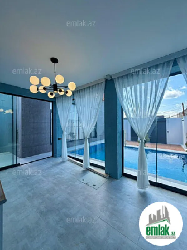Satılır 4 otaqlı mənzil 180 m²