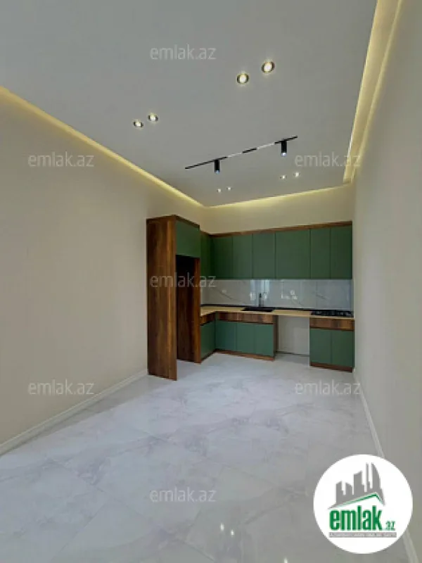 Satılır 4 otaqlı mənzil 160 m²