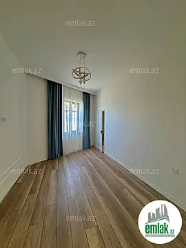 Satılır 4 otaqlı mənzil 160 m²