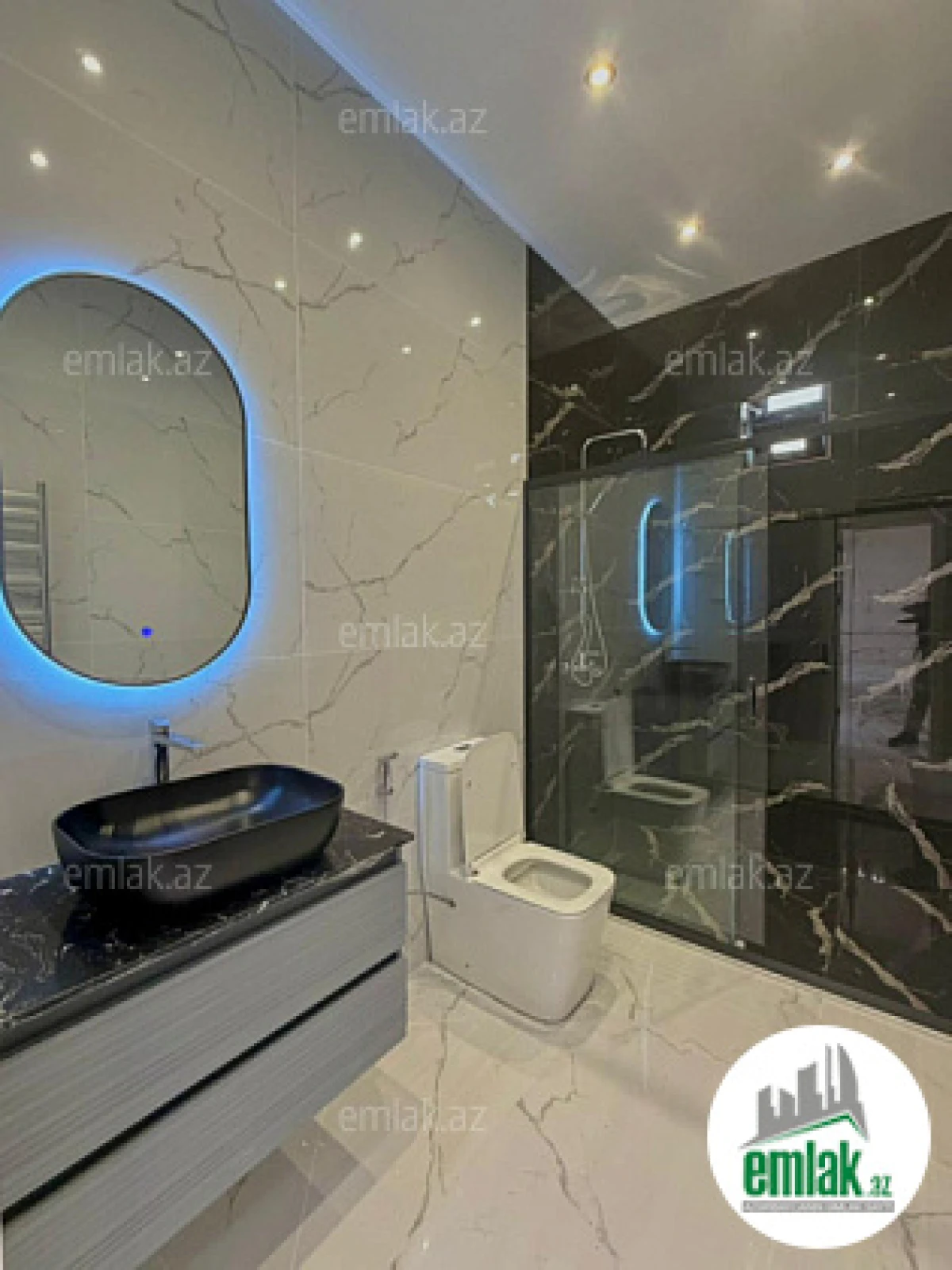 Satılır 4 otaqlı mənzil 160 m²