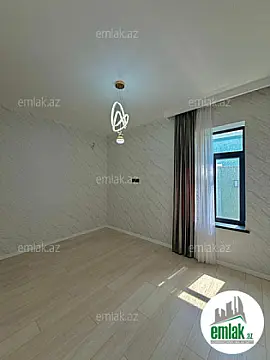 Satılır 4 otaqlı mənzil 120 m²