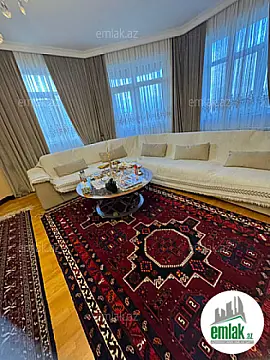 Satılır 3 otaqlı yeni tikili 160 m²