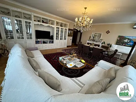 Satılır 3 otaqlı yeni tikili 160 m² — Bakı 3 otaq 160.00 m²