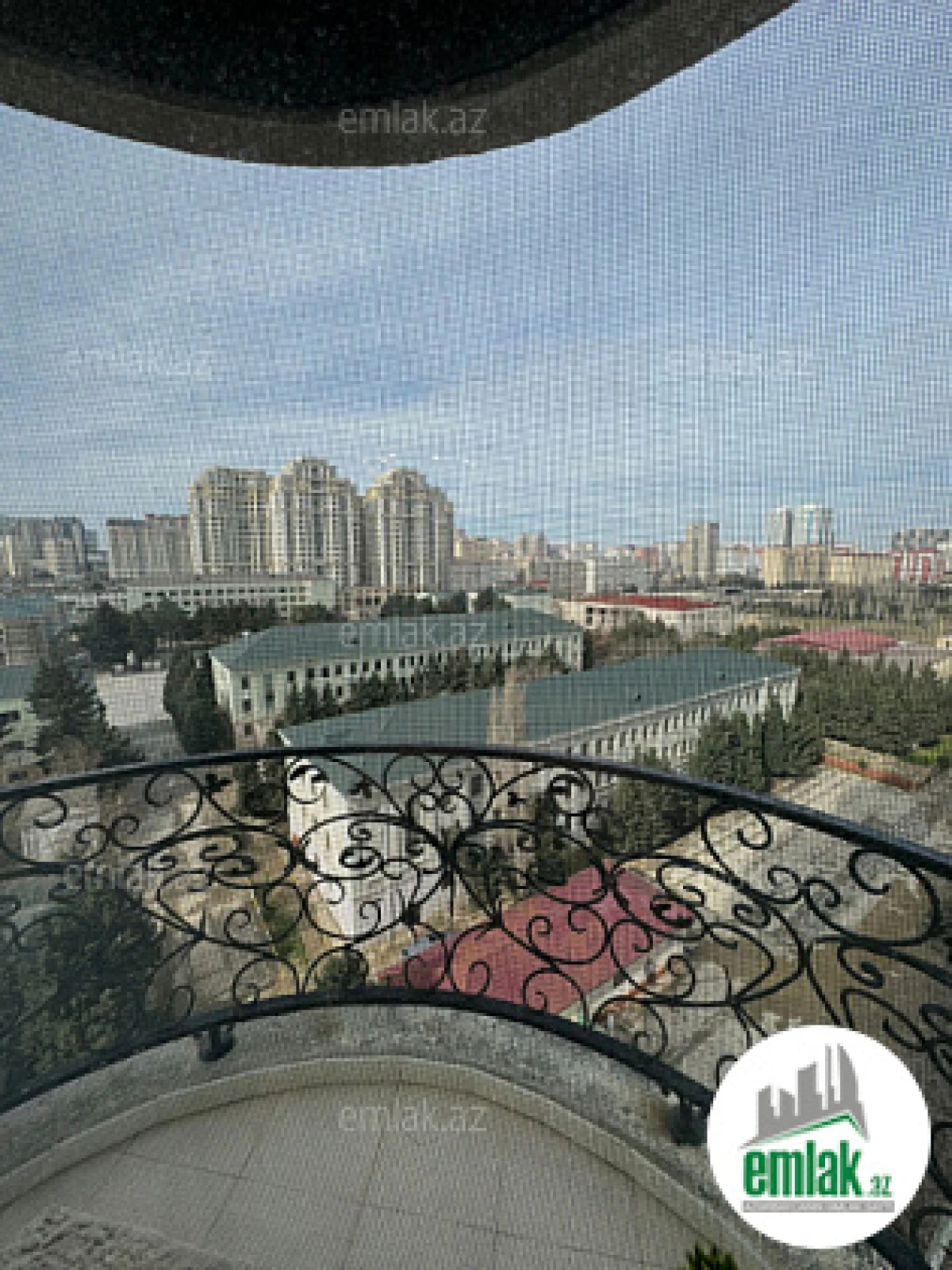 Satılır 3 otaqlı yeni tikili 160 m²