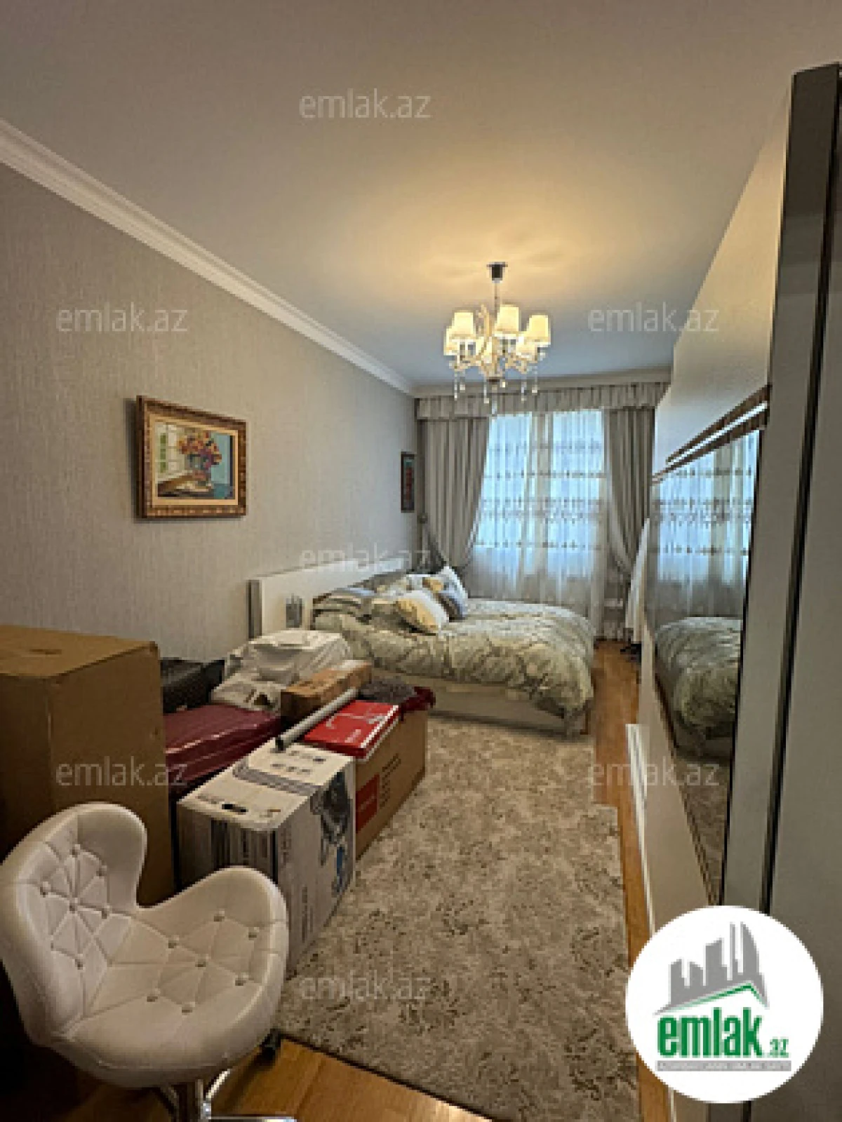 Satılır 3 otaqlı yeni tikili 160 m²