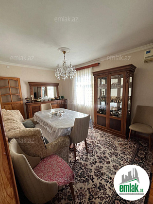 Satılır 2 otaqlı köhnə tikili 35 m² — Bakı 2 otaq 35.00 m²