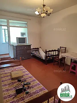 Satılır 2 otaqlı köhnə tikili 45 m² — Bakı 2 otaq 45.00 m²