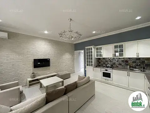 Satılır 2 otaqlı köhnə tikili 70.5 m²