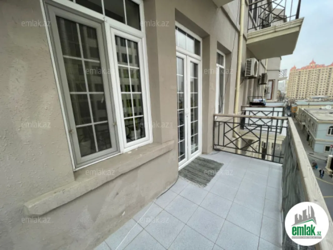 Satılır 2 otaqlı köhnə tikili 70.5 m²