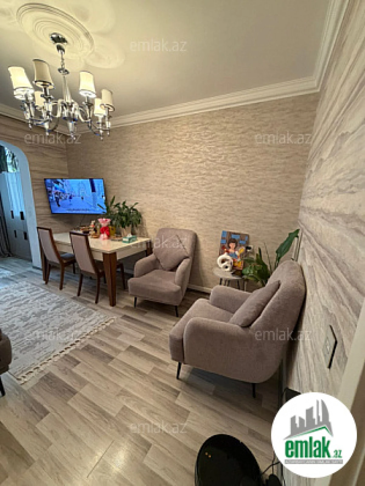 Satılır 3 otaqlı köhnə tikili 67 m²