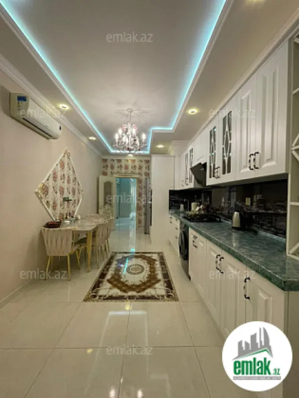Satılır 3 otaqlı yeni tikili 165 m²