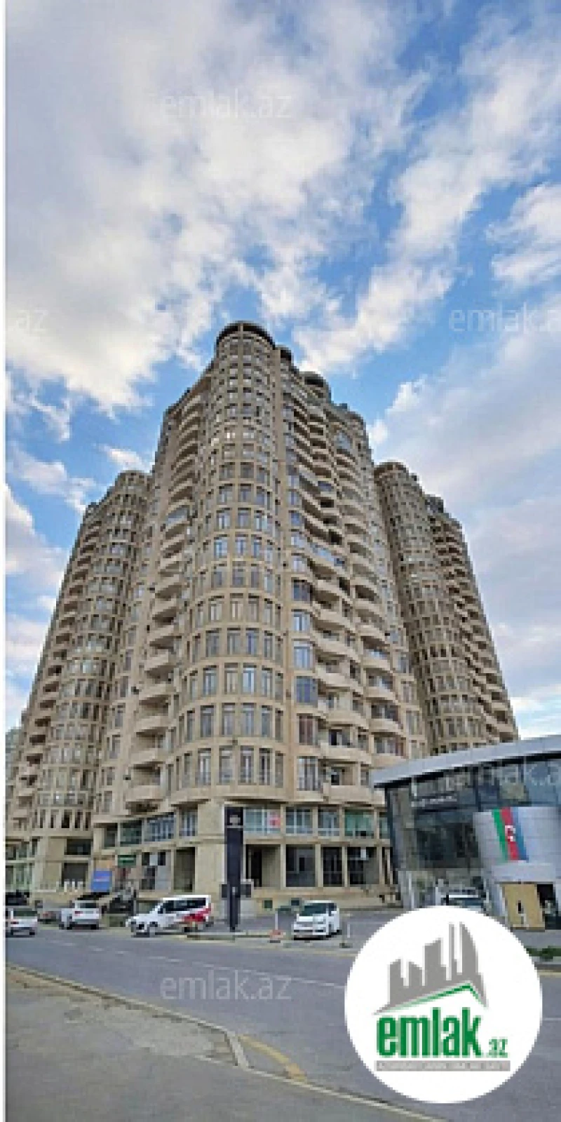 Satılır 3 otaqlı yeni tikili 165 m²