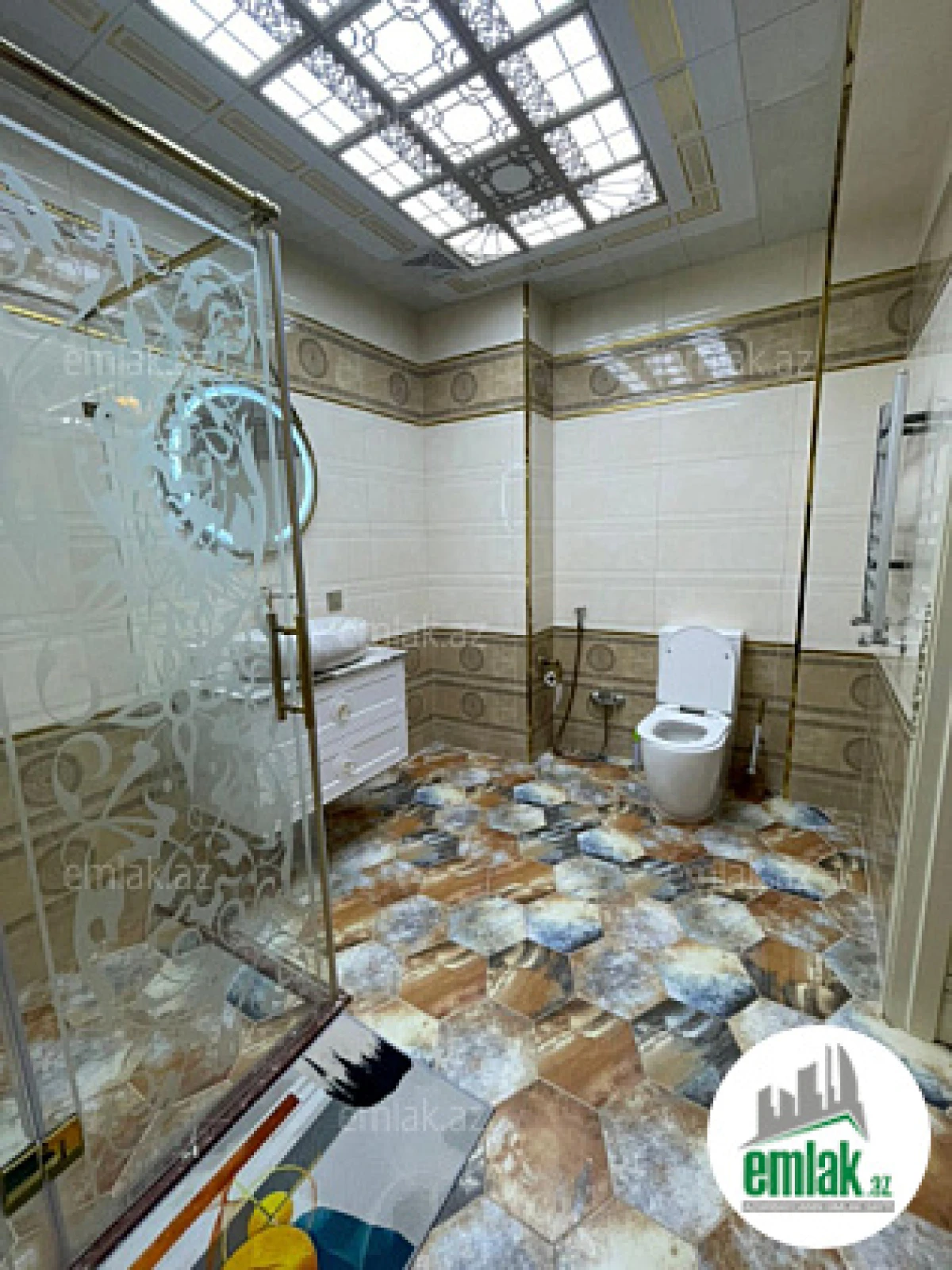 Satılır 3 otaqlı yeni tikili 165 m²